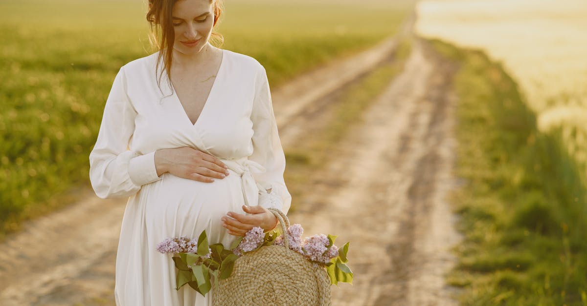 Ashwagandha During Pregnancy: A Clinical Guide to Dosage, Mechanism, and Outcomes