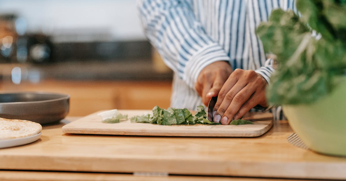 Ashwagandha Uses: Benefits, Dosage, and What the Research Actually Shows
