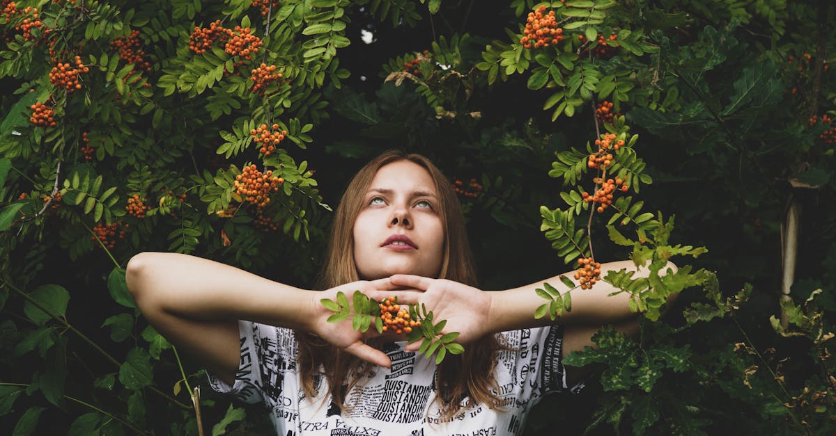 Chaste Tree Vitex Supplement: Benefits, Dosage, and What the Research Actually Shows